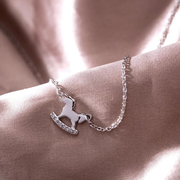 *NEW 925 Sterling Silver Diamond Horse Necklace - Picture 3 of 14